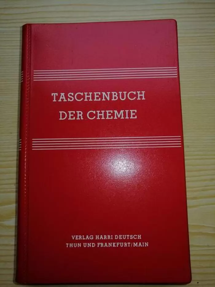 5€ Taschenbuch der chemie verlag harri deutsch thun periodensystem
